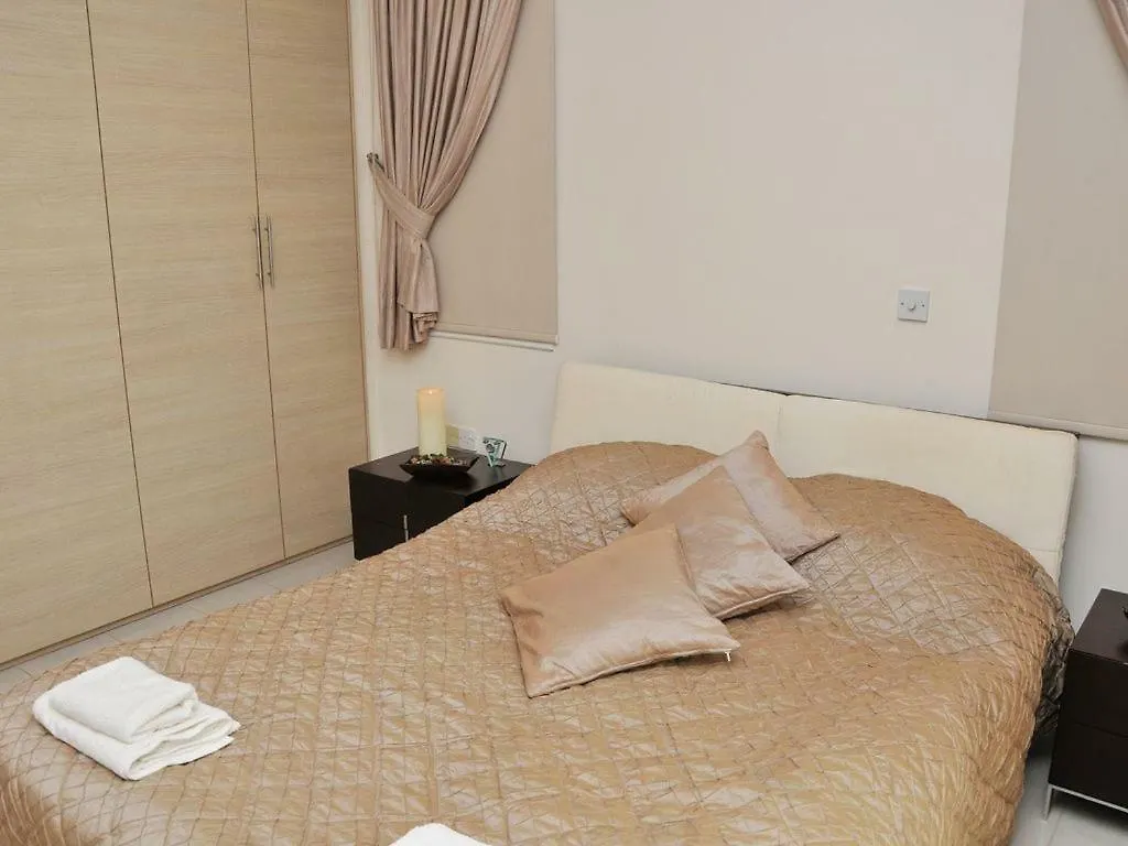 Unique Beach Luxurious Villas Ayia Napa 0*,