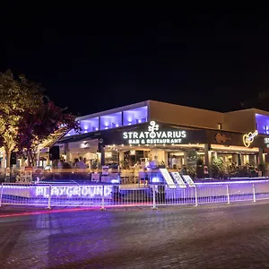 Hotel de apartamente Stratovarius Nissi, Ayia Napa
